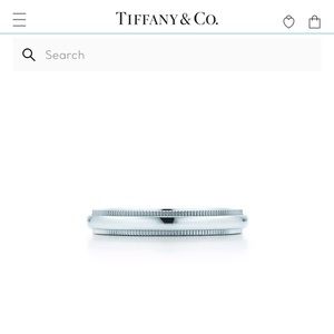 Women’s Tiffany’s Platinum Milgrain ring